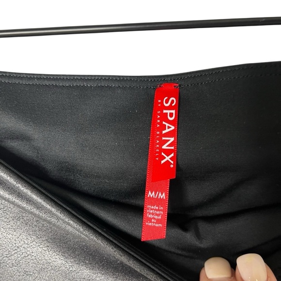 SPANX Faux Leather Leggings Black Size Medium High-Waisted - Picture 5 of 10